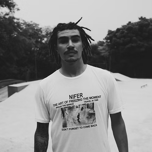 nifer tshirt / house of vans
